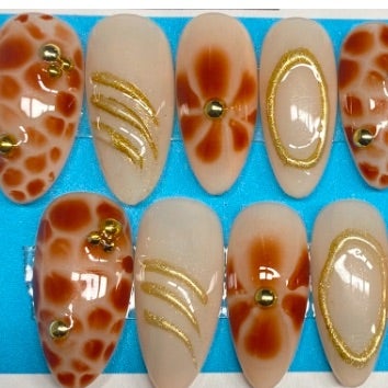 Unlicia Nails