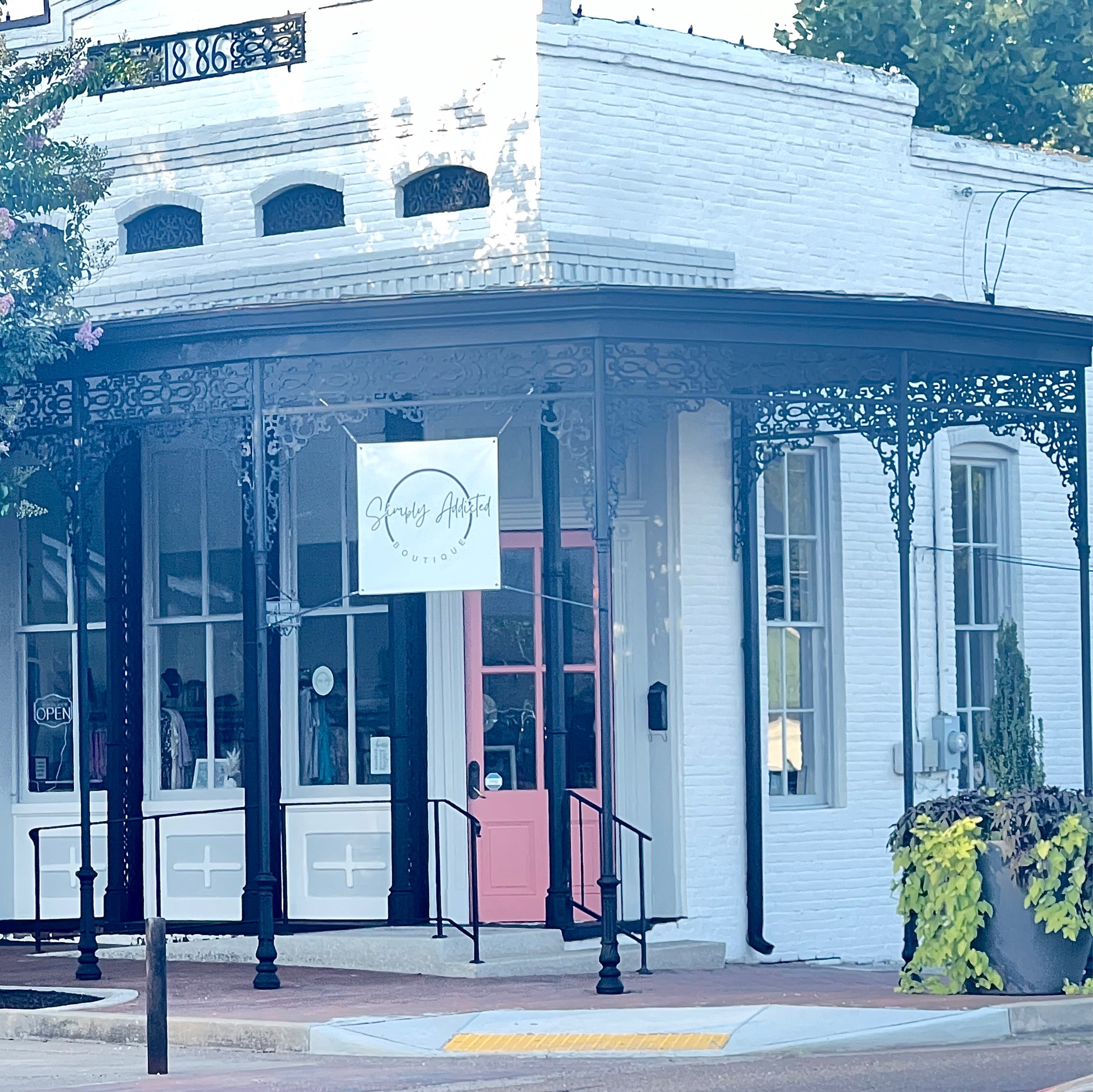 Simply Addicted Boutique