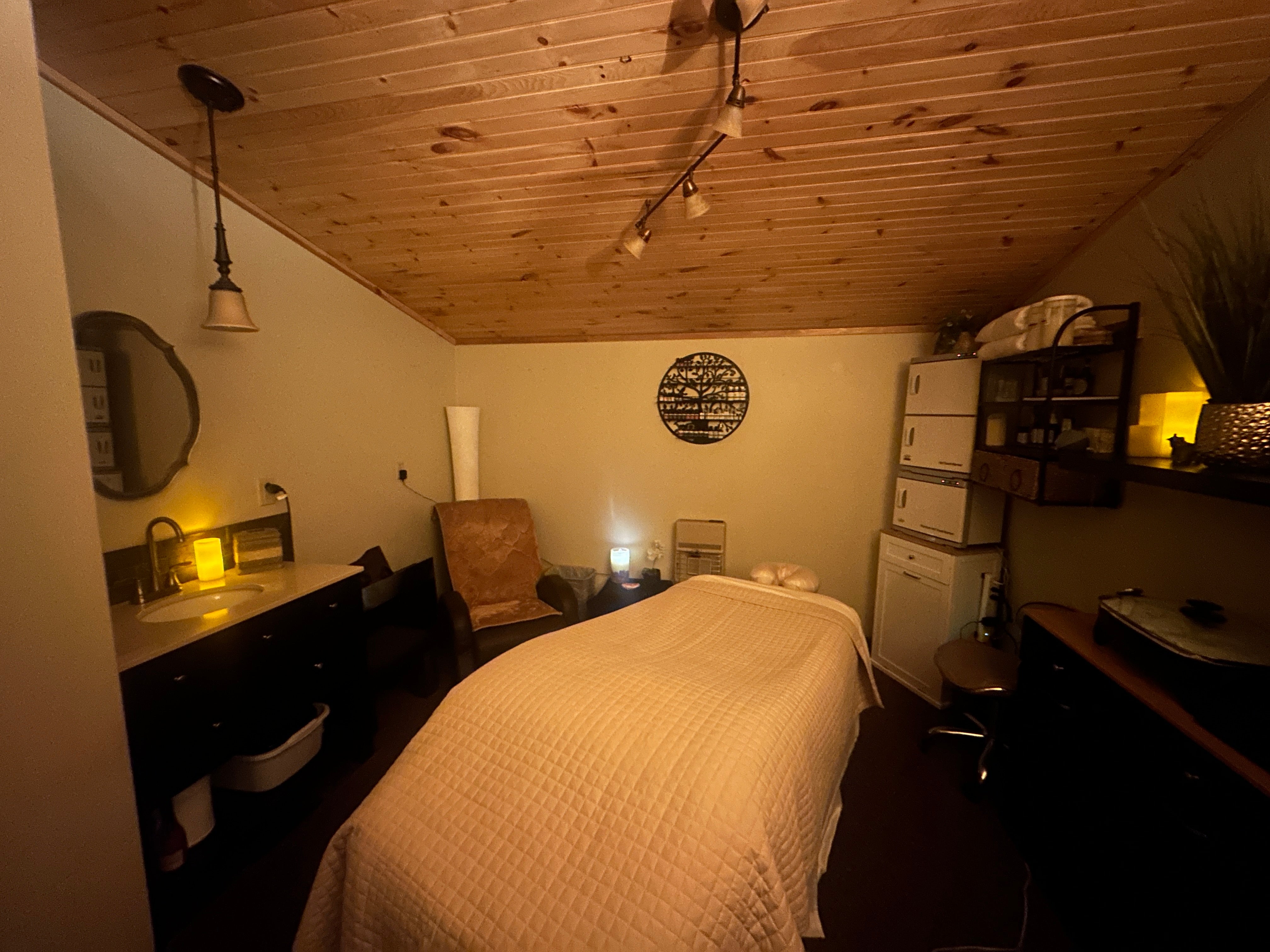 Essence of Massage LLC