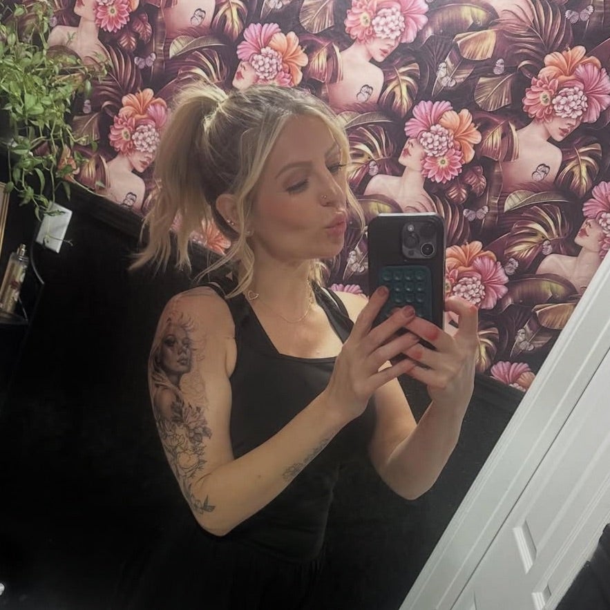 Jess at painted pretty