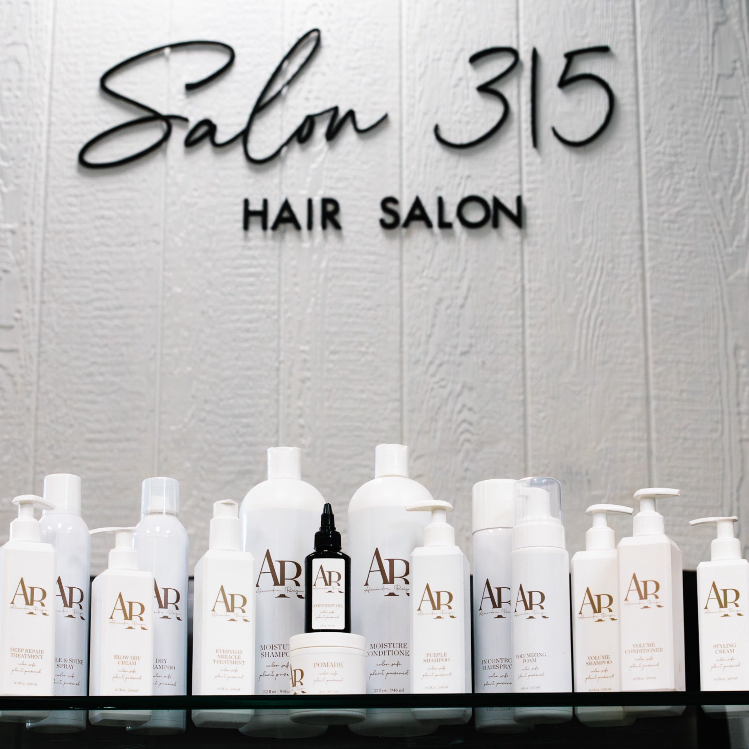 Salon 315