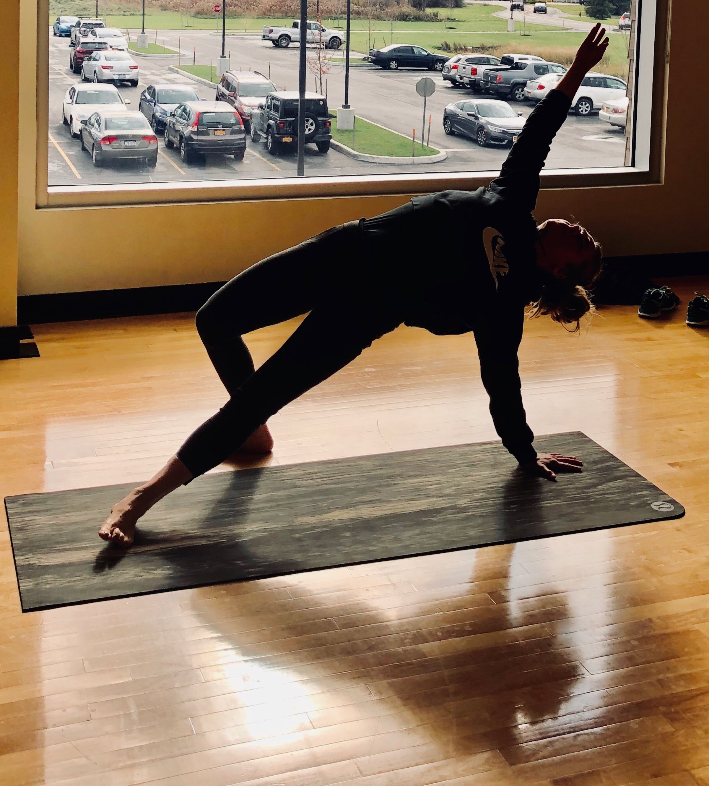 Massage & Mindful Yoga