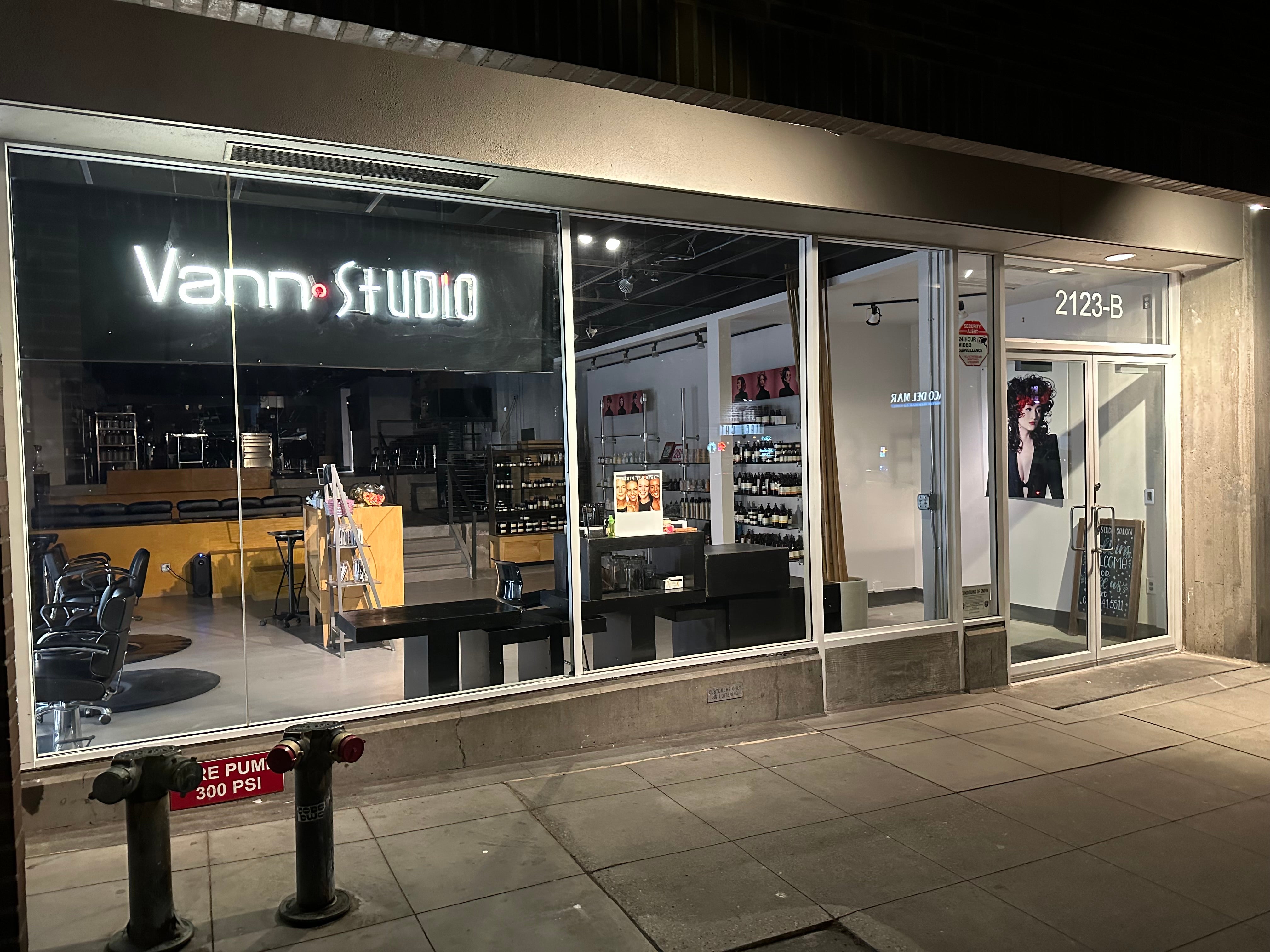 Vann Studio Salon