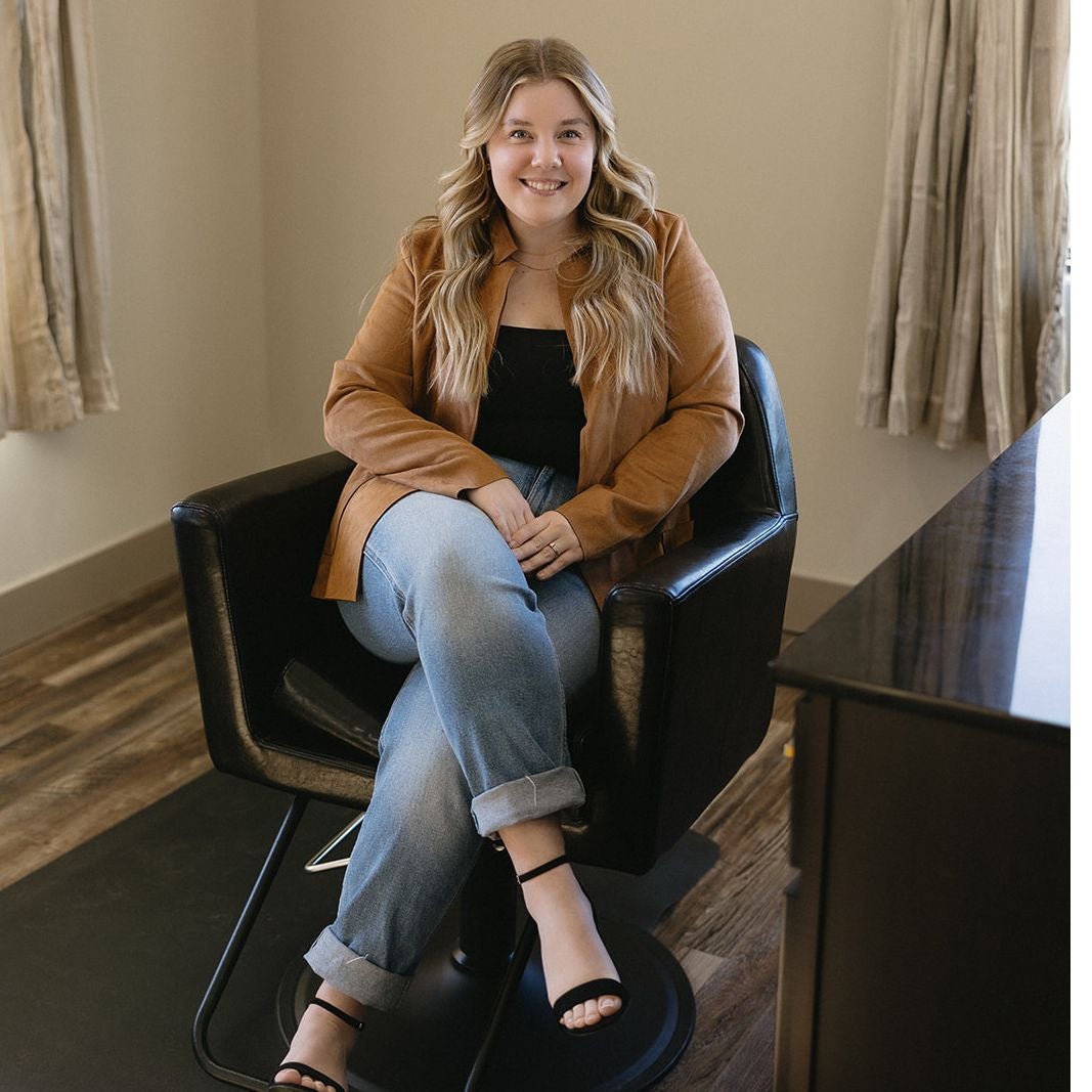 Samantha Kay - Hairstylist