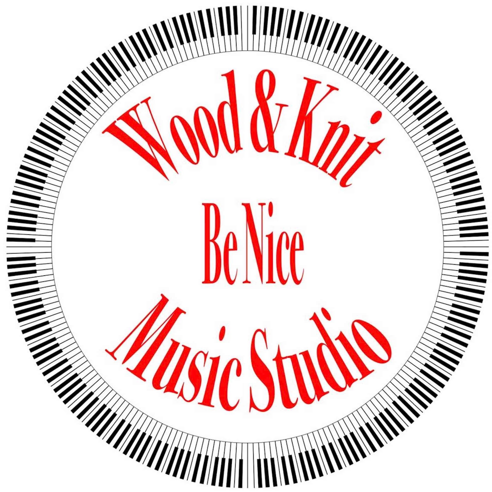 Wood & Knit Be Nice Music Studio